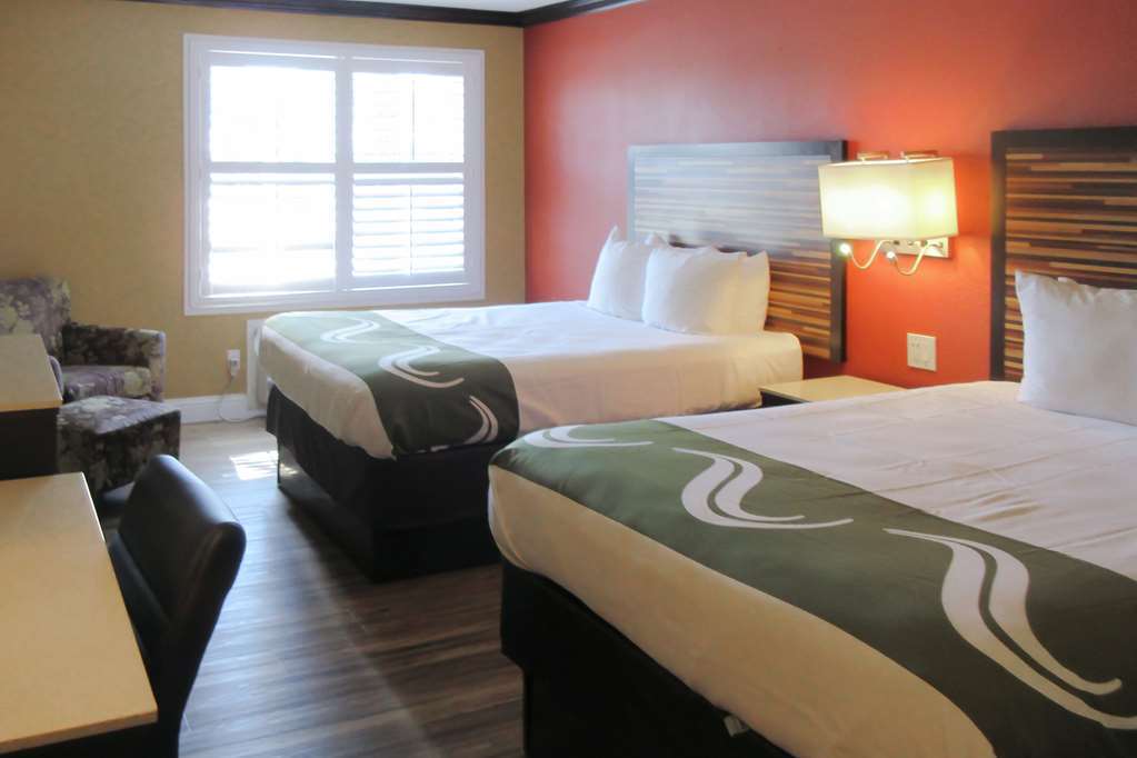 Quality Inn & Suites Sacramento Room photo